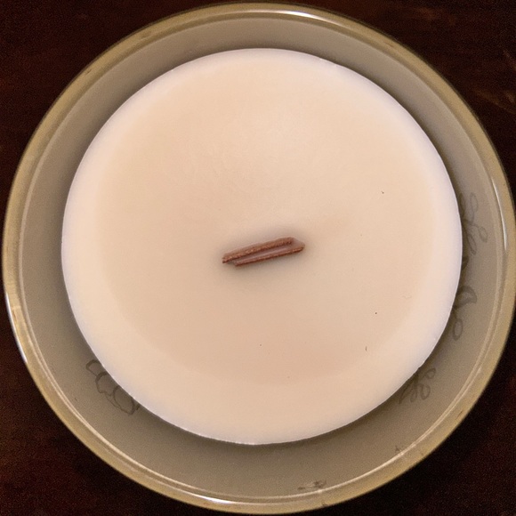 NWT GiftAway Wood Wick Peach Mango Fruity Citrus Candle 10 ounces - Picture 4 of 5